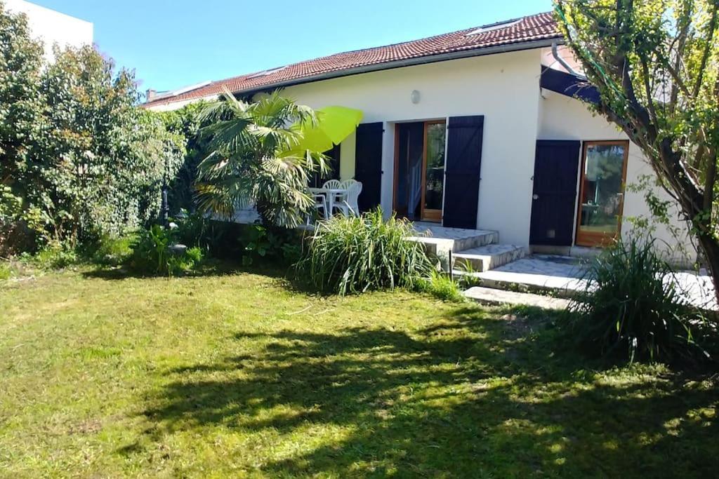 Comme A La Maison Сенон Экстерьер фото